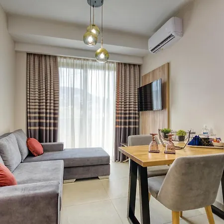 Sapphire Horizon Hotel 4*